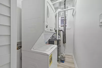 2420 S Sawyer Avenue, Chicago, IL 60623 - Photo 17