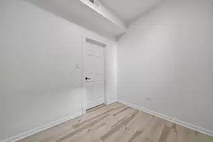 2420 S Sawyer Ave, Chicago, IL 60623 - Photo 15