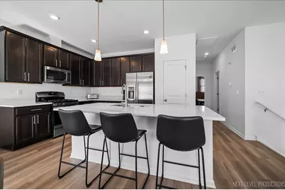 [Address not provided], South Elgin, IL 60177 - Photo 9