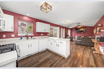 1658 Fiddyment Drive, Romeoville, IL 60446 - Photo 7