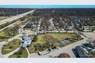 173 Northshore Road, Elgin, IL 60123 - Photo 3