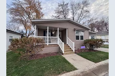 173 Northshore Road, Elgin, IL 60123 - Photo 1