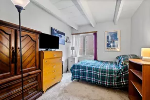 1946 W Hood Ave, Chicago, IL 60660 - Photo 9