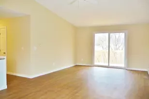 5303 Sandpiper Pl, Loves Park, IL 61111 - Photo 5