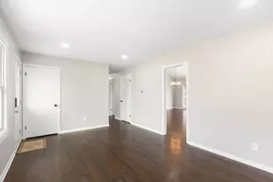 39525 N Highview Dr, Antioch, IL 60002 - Photo 11