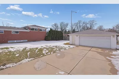 248 N Gay Court, Glenwood, IL 60425 - Photo 19