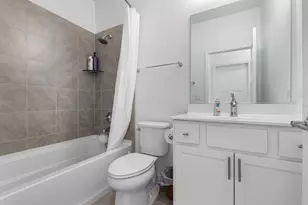 775 W Fairway Dr, Addison, IL 60101 - Photo 15