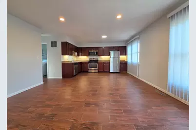 331 Lawn Terrace, Round Lake, IL 60073 - Photo 3