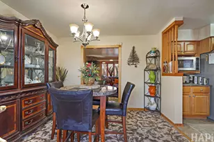 411 W Diversey Ave, Addison, IL 60101 - Photo 7