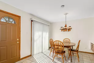 6429 W 114th St, Worth, IL 60482 - Photo 7