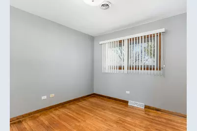 6429 W 114th Street, Worth, IL 60482 - Photo 15