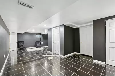 22518 Plum Creek Drive, Sauk Village, IL 60411 - Photo 13