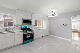 4635 S Keating Ave, Chicago, IL 60632 - Photo 7