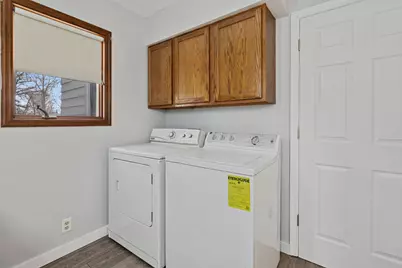 139 Elm Street, Dekalb, IL 60115 - Photo 11
