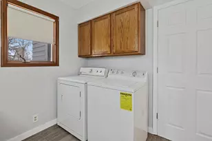 139 Elm St, Dekalb, IL 60115 - Photo 11