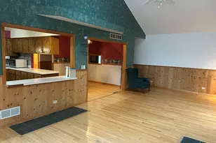 2317 Hess Dr, Crest Hill, IL 60403 - Photo 5