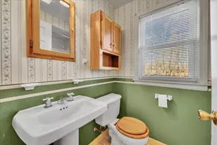 634 N Dryden Ave, Arlington Heights, IL 60004 - Photo 17