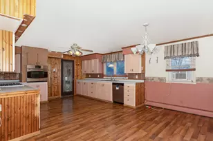 318 W Main St, Braceville, IL 60407 - Photo 5