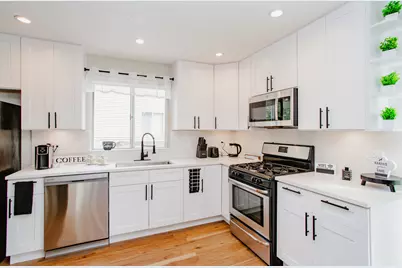 [Address not provided], Roselle, IL 60172 - Photo 13