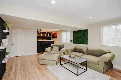 [Address not provided], Roselle, IL 60172 - Photo 17