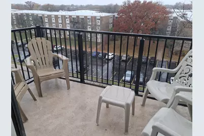 9701 N Dee Road #6M, Niles, IL 60714 - Photo 5