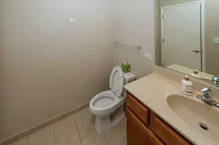 1600 S Indiana Ave, Chicago, IL 60616 - Photo 11