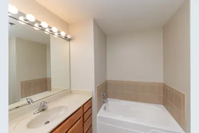 1600 S Indiana Avenue #1503, Chicago, IL 60616 - Photo 7