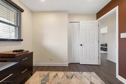 11N958 Almora Terrace, Elgin, IL 60124 - Photo 15