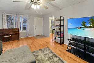 25010 S Canal St, Channahon, IL 60410 - Photo 7