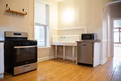 1013 N Winchester Avenue #2, Chicago, IL 60622 - Photo 3