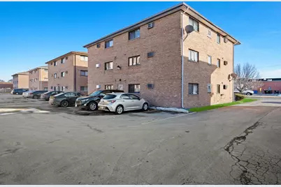 7242 W 86th Street #3A, Bridgeview, IL 60455 - Photo 13