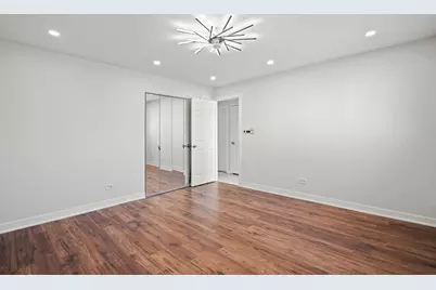 7242 W 86th Street #3A, Bridgeview, IL 60455 - Photo 9