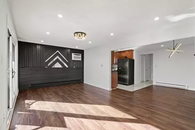 7242 W 86th Street #3A, Bridgeview, IL 60455 - Photo 3