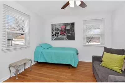 18 S Hudson Street, Westmont, IL 60559 - Photo 11