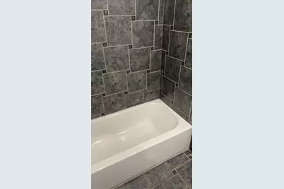 2102 N Laramie Avenue, Chicago, IL 60639 - Photo 7