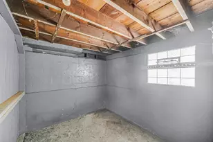 11560 S La Salle St, Chicago, IL 60628 - Photo 17