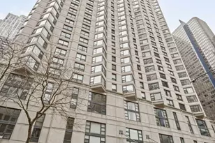 401 E Ontario St, Chicago, IL 60611 - Photo 1