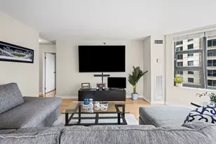 401 E Ontario St, Chicago, IL 60611 - Photo 5