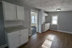 9608 S Wallace St, Chicago, IL 60628 - Photo 7