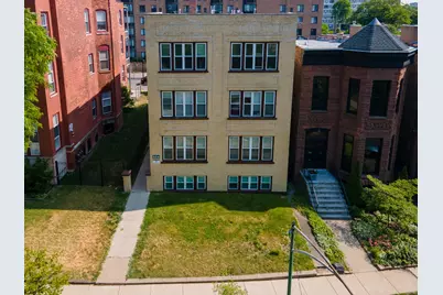 619 E Groveland Park, Chicago, IL 60653 - Photo 1