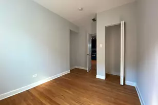 619 E Groveland Park, Chicago, IL 60653 - Photo 17