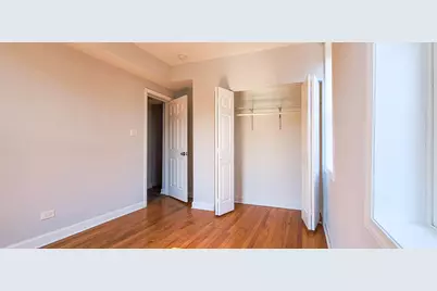 619 E Groveland Park, Chicago, IL 60653 - Photo 5