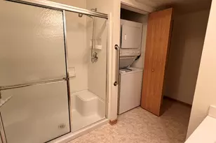 801 N McLean Blvd, Elgin, IL 60123 - Photo 17