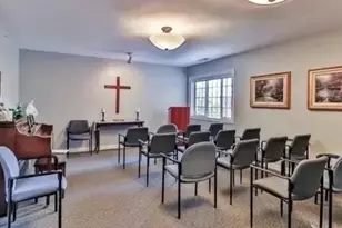 801 N McLean Blvd, Elgin, IL 60123 - Photo 9