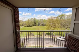 801 N McLean Blvd, Elgin, IL 60123 - Photo 15