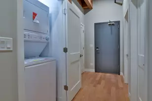 11 E Illinois St, Chicago, IL 60611 - Photo 7