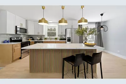 10025 S 86th Court, Palos Hills, IL 60465 - Photo 3