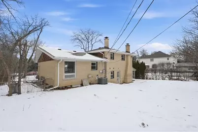 10025 S 86th Court, Palos Hills, IL 60465 - Photo 21