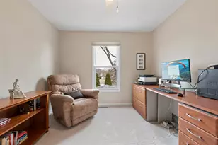 18024 W Pond Ridge Cir, Gurnee, IL 60031 - Photo 23