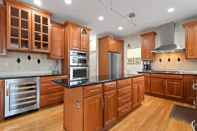 18024 W Pond Ridge Circle, Gurnee, IL 60031 - Photo 7